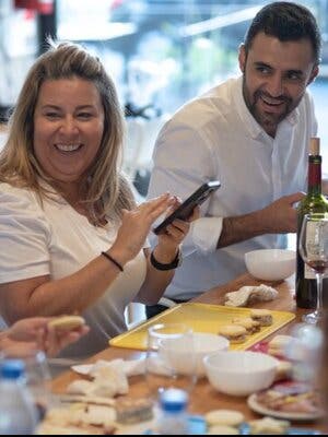 BA: Experiencia de Cocina de Empanadas y Alfajores en Palermo