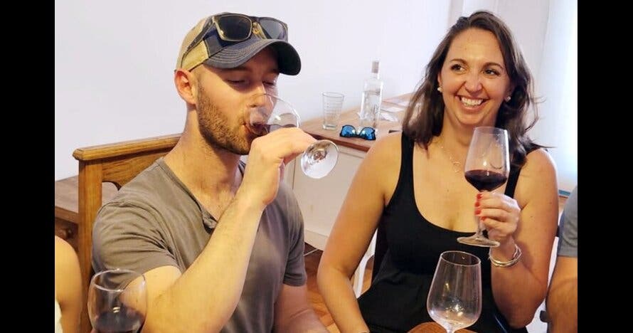 Degustación de Malbec y Vinos argentinos y Tour de arte urbano 