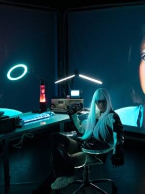 Mary's room (black box)