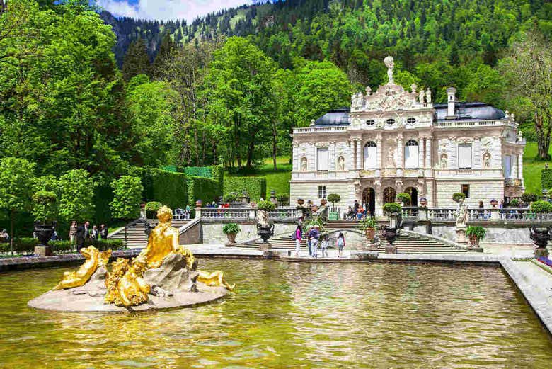 Excursión al castillo de Neuschwanstein y el palacio de Linderhof con guía