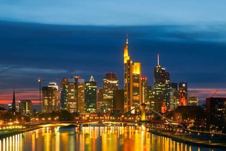 Pub Crawl ¡Tour de fiesta por Frankfurt!