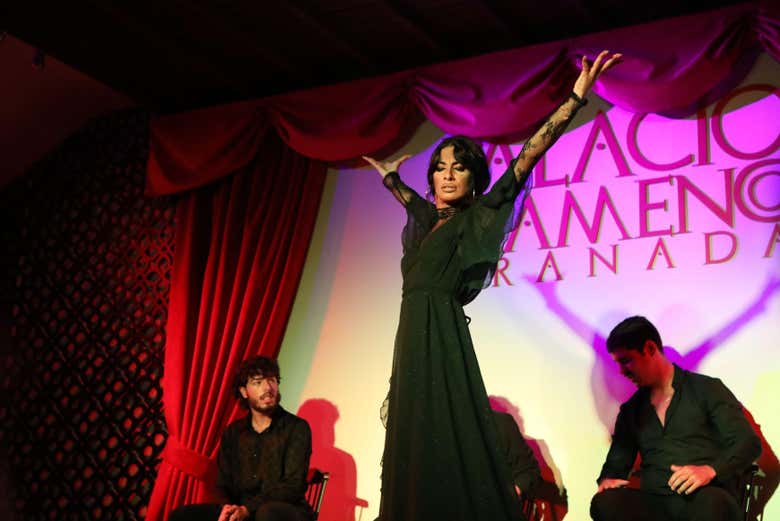 Espectáculo en el tablao Palacio Flamenco