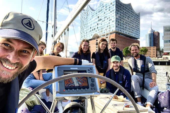 Paseo en velero por Hamburgo