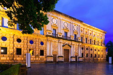 Tour nocturno por la Alhambra y los Palacios Nazares