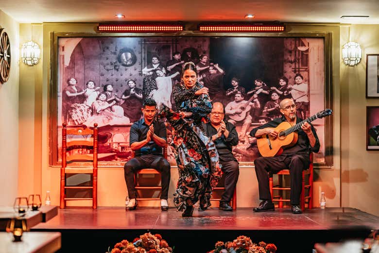 Espectáculo flamenco en el tablao La Cantaora
