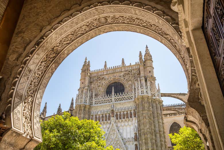 Visita guiada por la Catedral y la Giralda en grupo reducido