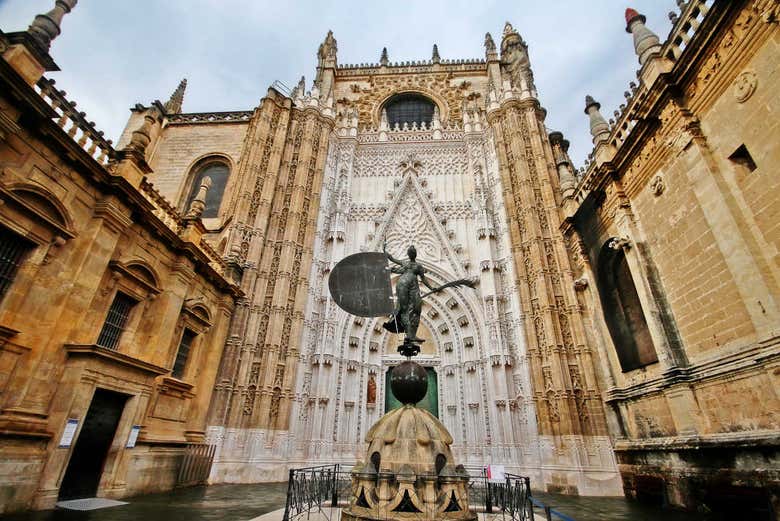 Entradas a la Catedral de Sevilla y la Giralda con audioguía
