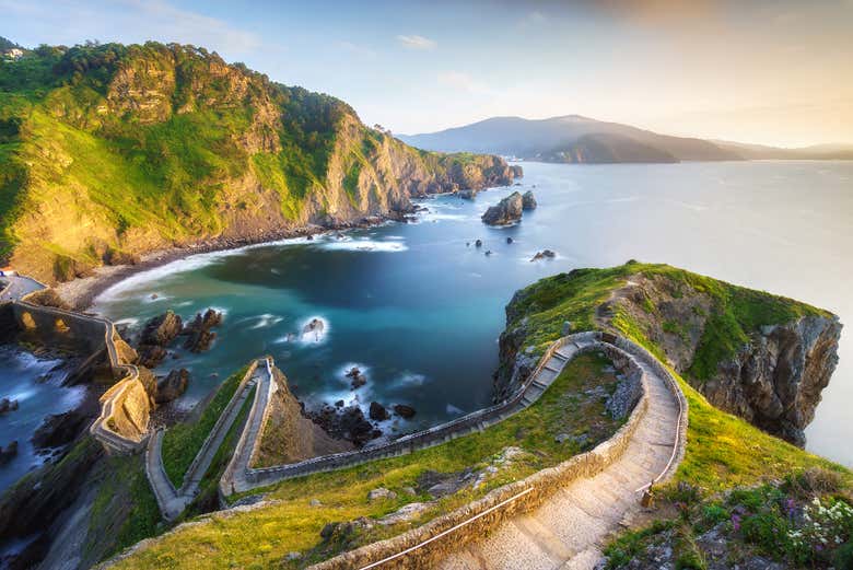 Excursión a San Juan de Gaztelugatxe, Guernica y Mundaka