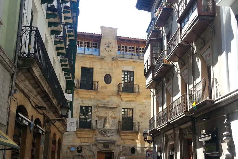 Visita guiada por Bilbao y la catedral de Santiago
