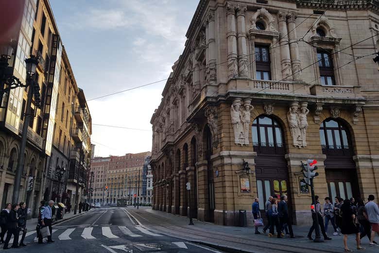 Visita guiada por Bilbao y la catedral de Santiago