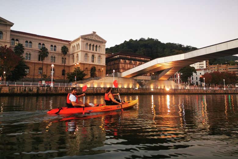 Tour en kayak por Bilbao