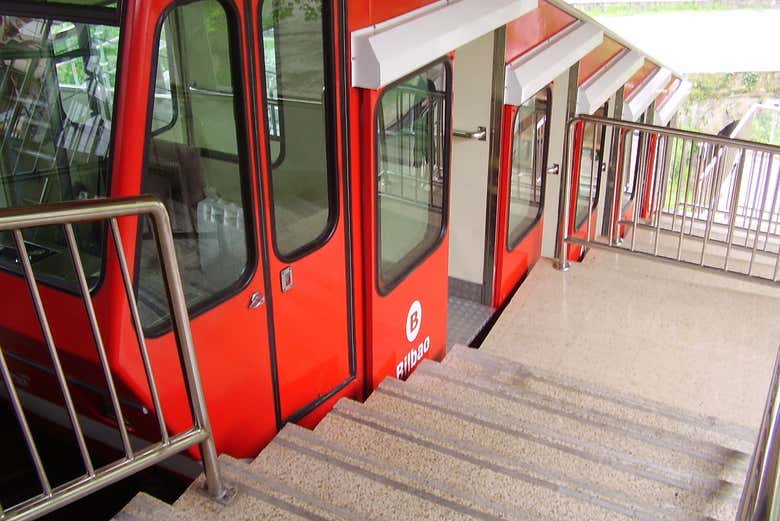 Tour por Bilbao + Funicular de Artxanda
