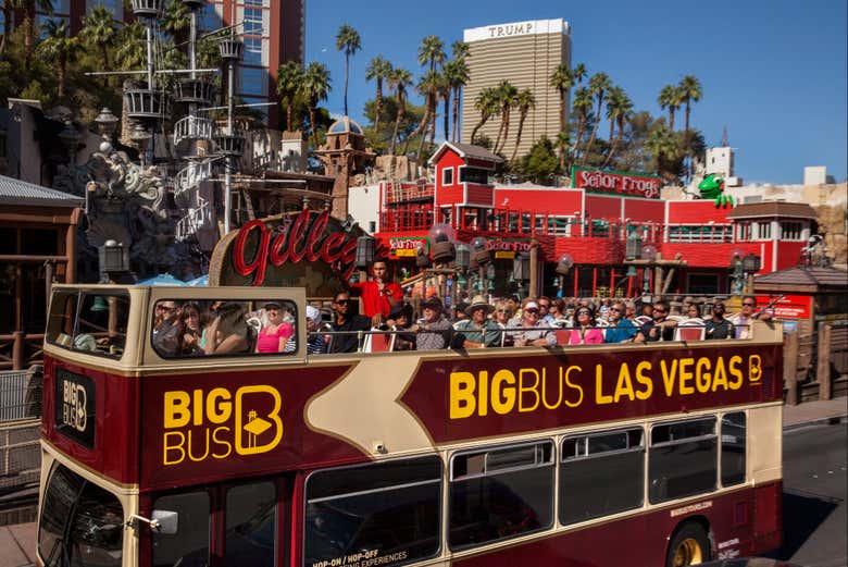 High Roller + Madamme Tussauds + Autobús turístico de Las Vegas