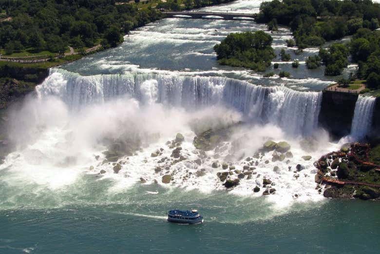 Excursión a las Cataratas del Niágara en avión