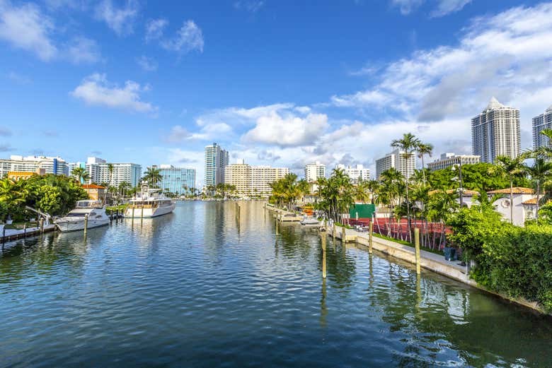 Paseo en barco pirata por Miami