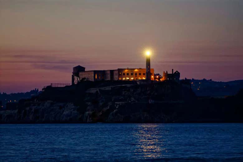 Entrada a Alcatraz + Paseo en barco por la bahía de San Francisco