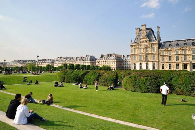 ¿Escala en París? Tour privado desde el aeropuerto