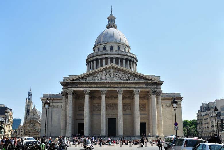 Entrada al Panteón de París