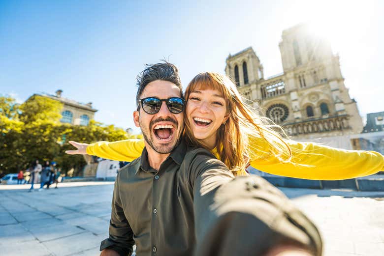 Tour por la isla de la Cité + Entrada a Notre Dame con audioguía + Paseo en barco