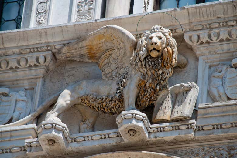 Tour por la Basílica de San Marcos y el Palacio Ducal con entradas