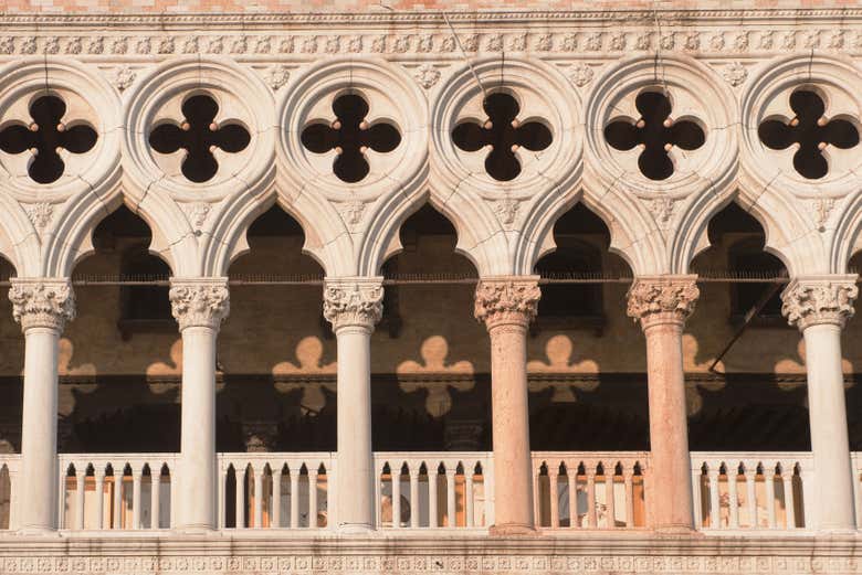 Tour por la Basílica de San Marcos y el Palacio Ducal con entradas