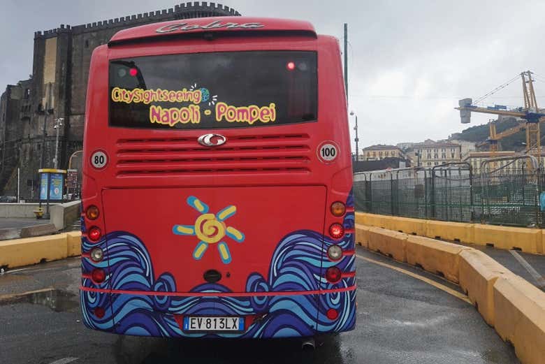 Autobús turístico a Pompeya