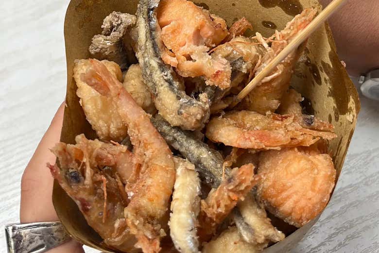 Tour por un mercado gastronómico de Nápoles