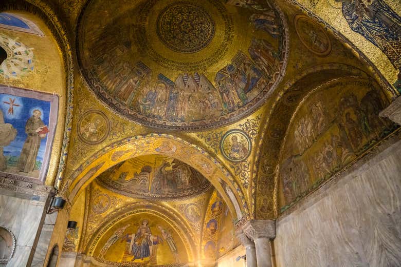 Entrada a la Basílica de San Marcos con audioguía y experiencia de realidad virtual