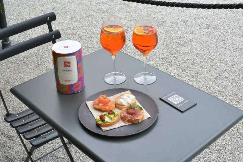 Aperitivo en los Jardines Reales