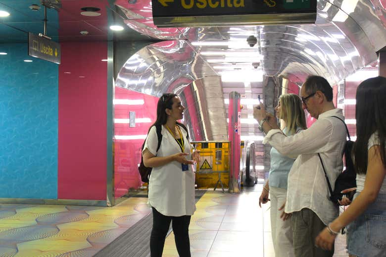 Tour por el metro de Nápoles