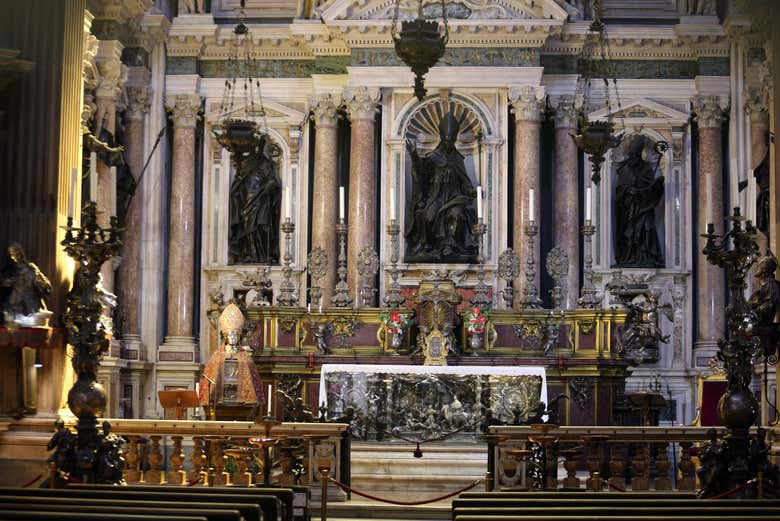 Visita guiada por la Capilla del Tesoro de San Genaro