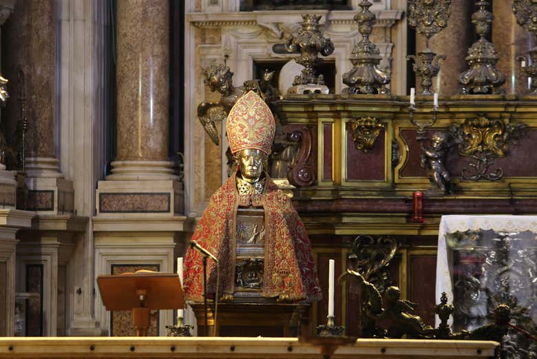 Visita guiada por la Capilla del Tesoro de San Genaro