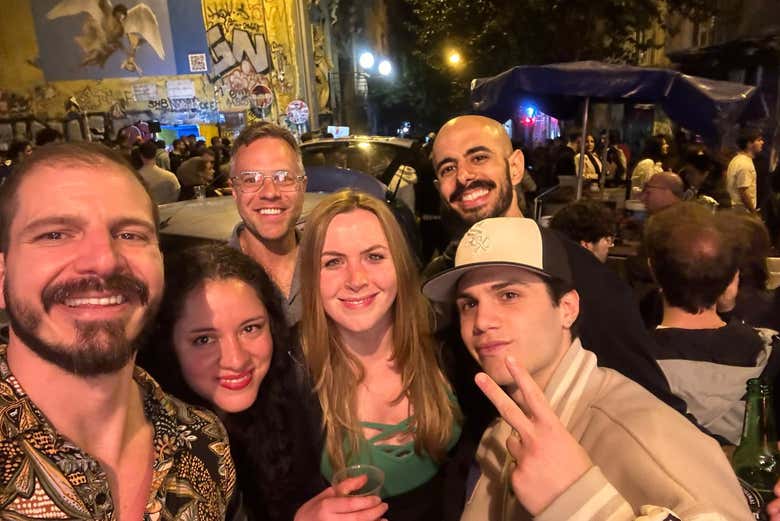 Pub Crawl ¡Tour de fiesta por Nápoles!