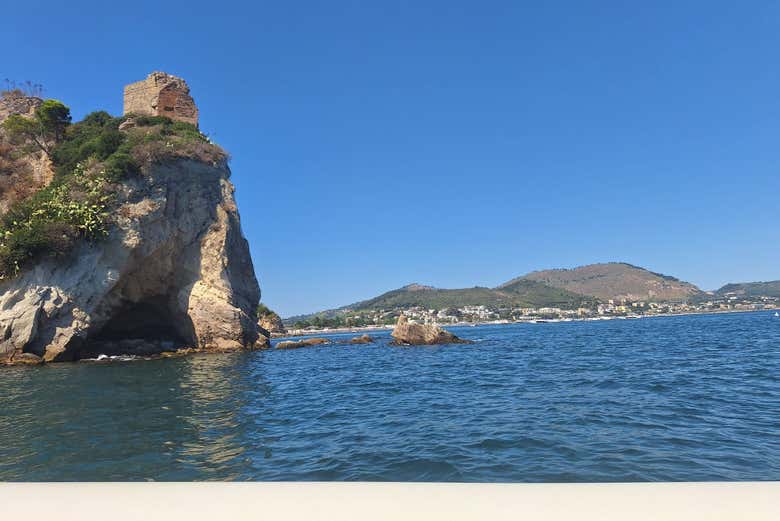 Snorkel en el Parque Arqueológico Sumergido de Baia