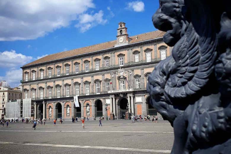 Tour por el Nápoles monumental con visita al Palacio Real