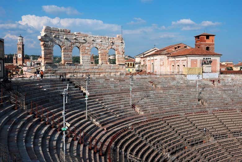 Excursión al lago de Garda y Verona