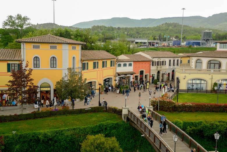 Tour de compras por los outlets de Florencia
