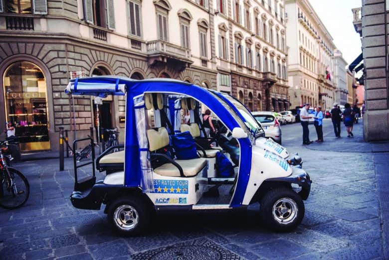 Tour en coche eléctrico por Florencia