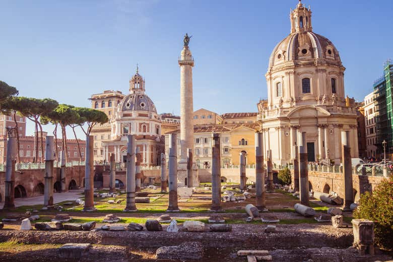 Excursión a Roma en tren de alta velocidad + Visita al Coliseo, Foro y Palatino