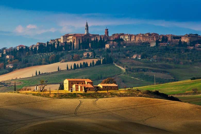 Excursión a Pienza y Montepulciano + Degustación de vino