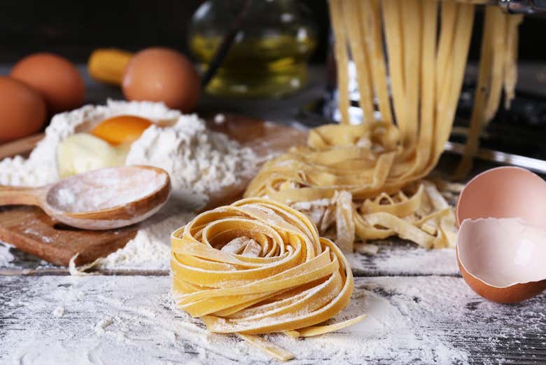 Excursión a Bolonia en tren + Clase de cocina italiana