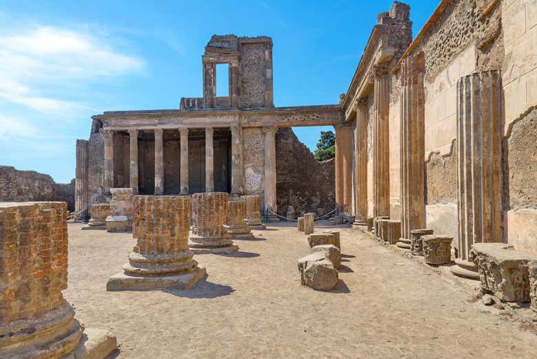 Excursión a Pompeya