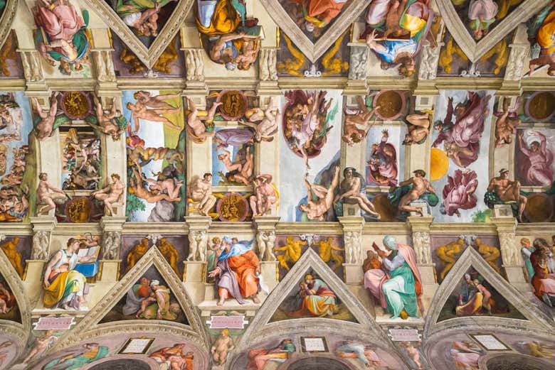 Tour por la Capilla Sixtina y Museos Vaticanos a primera hora