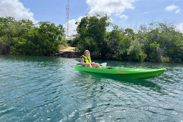 Tour en kayak por la Laguna Española y Mangel Halto + Snorkel