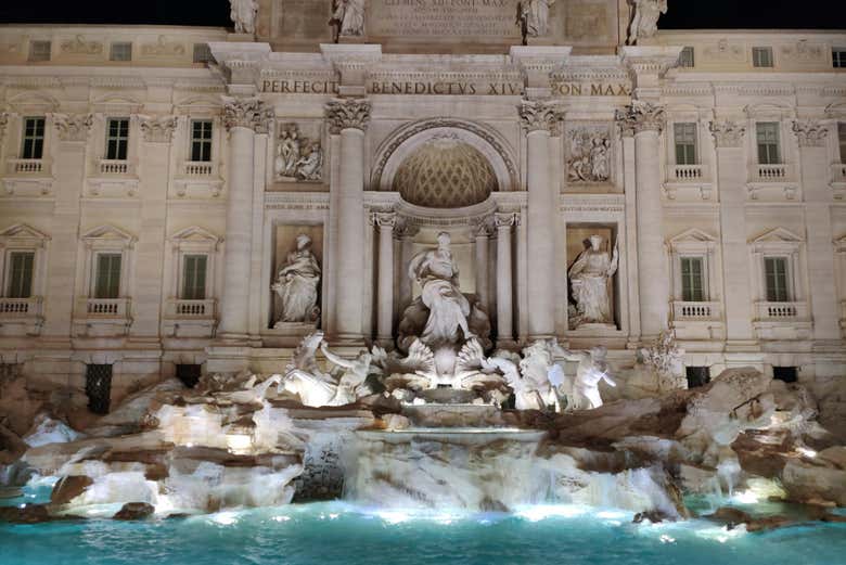 Free tour nocturno por Roma
