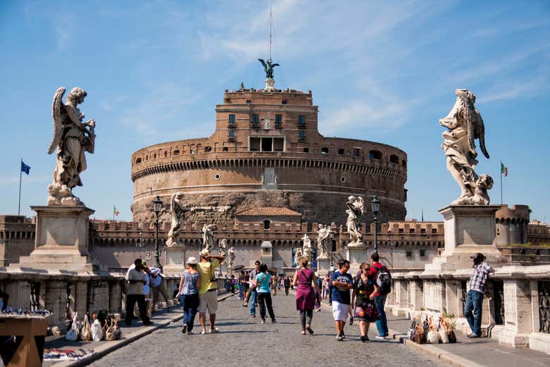 Entrada al Castillo de Sant'Angelo con audioguía