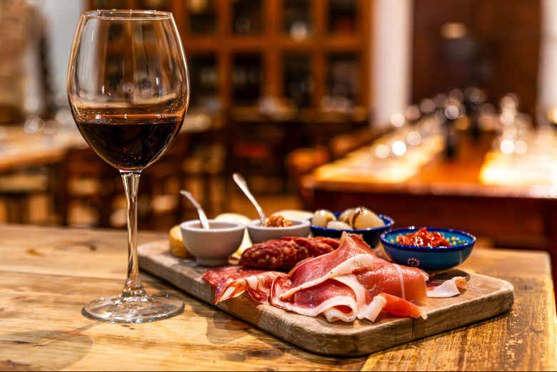 Excursión a Montepulciano y Montalcino + Cata de vinos