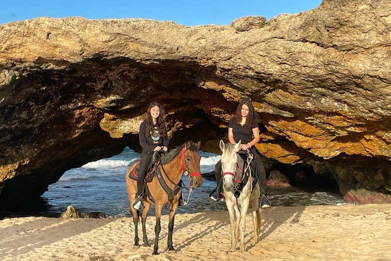 Paseo a caballo por la playa de Wariruri
