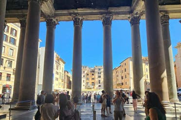 Entrada al Panten de Agripa sin colas