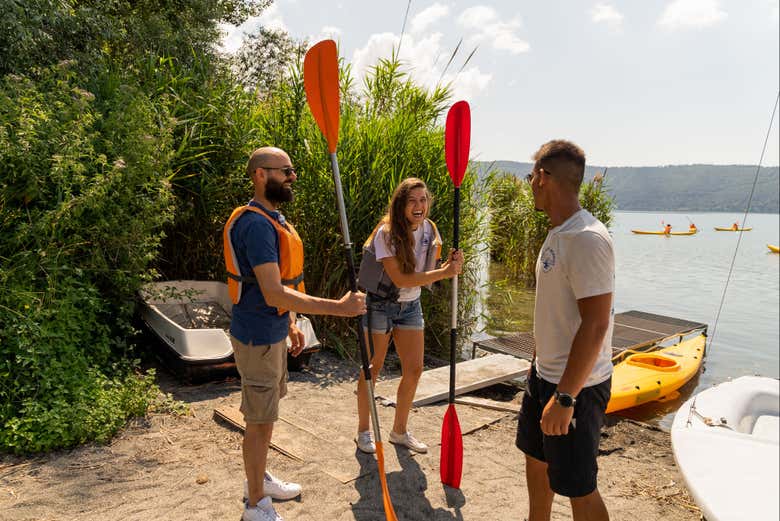 Tour en kayak por el lago Albano